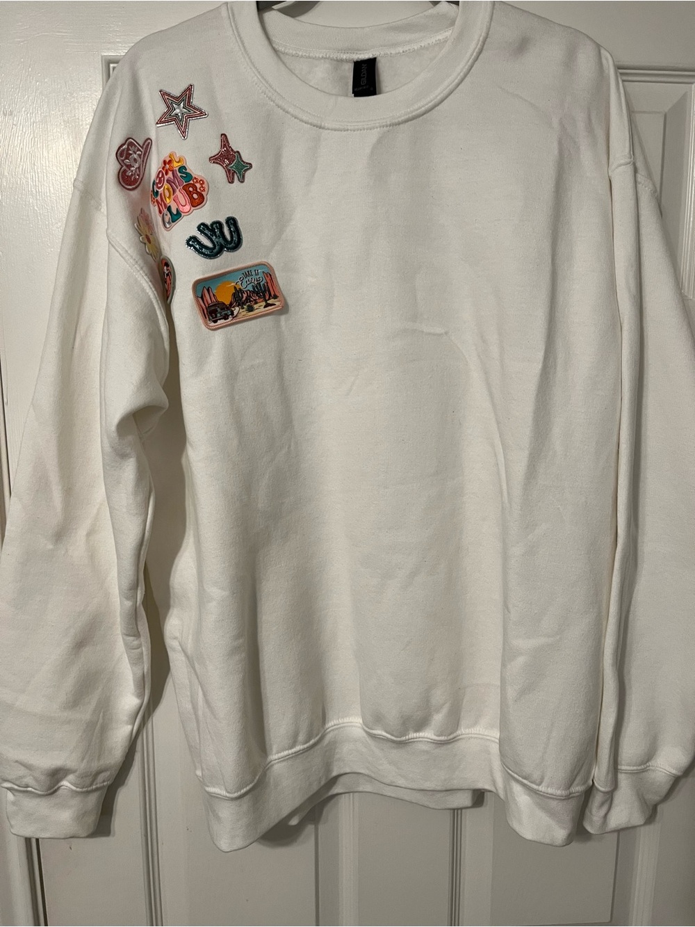 Gildan White Sweatshirt with Colorful Patch Accents